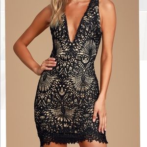 NWT Lulus Black Lace Dress